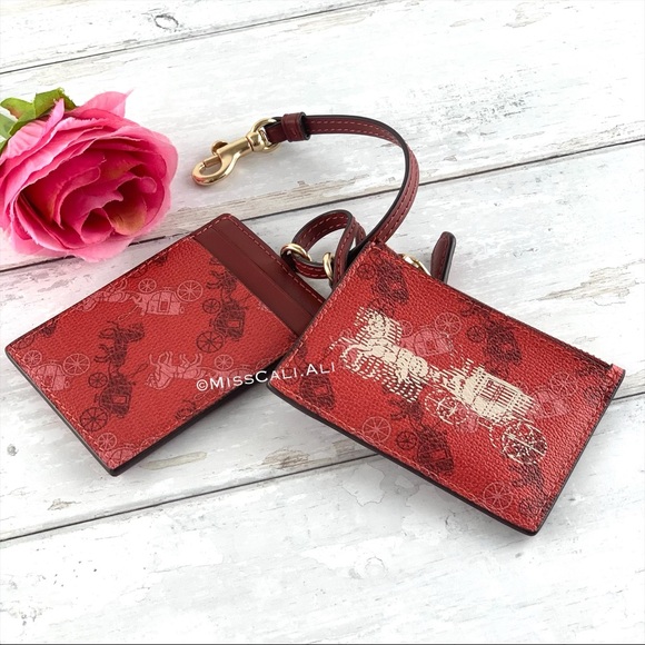 NWT COACH Red Lanyard Card Case Set with Horse & Carriage Print - Picture 8 of 16